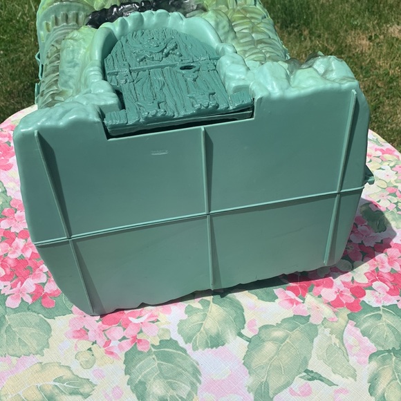 Vintage He-Man 1981 Castle Grayskull Playset Toy - Picture 9 of 9